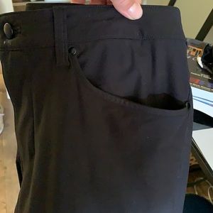 Lulu lemon black pants size 32